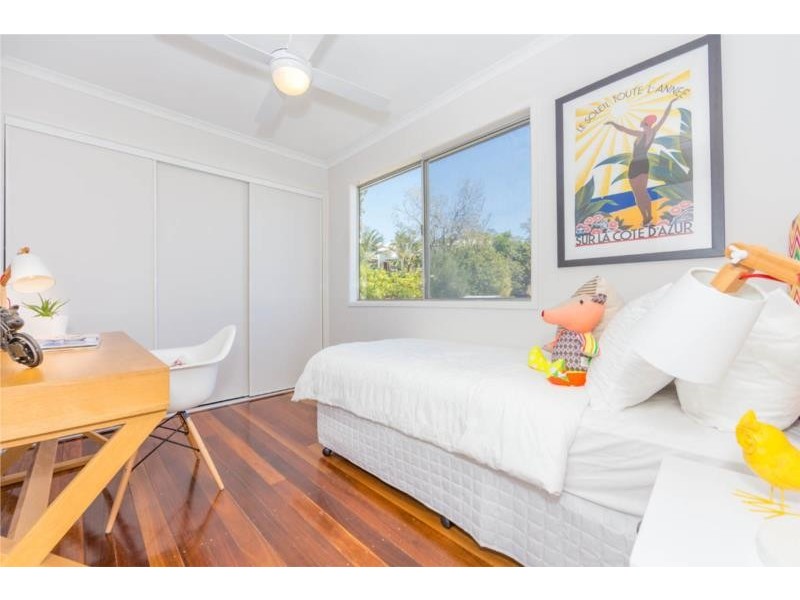 24 Hawkwood Street, Mount Gravatt East QLD 4122