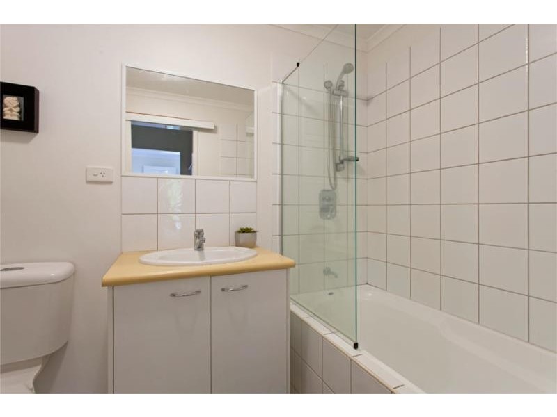 1/4a Bishop Street, Woolner NT 0820