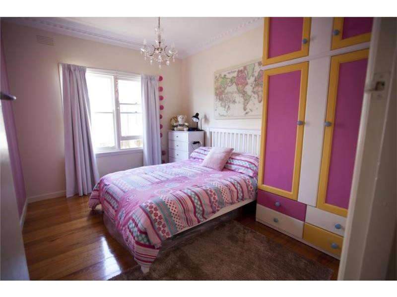 21 Lancaster Avenue, Newcomb VIC 3219