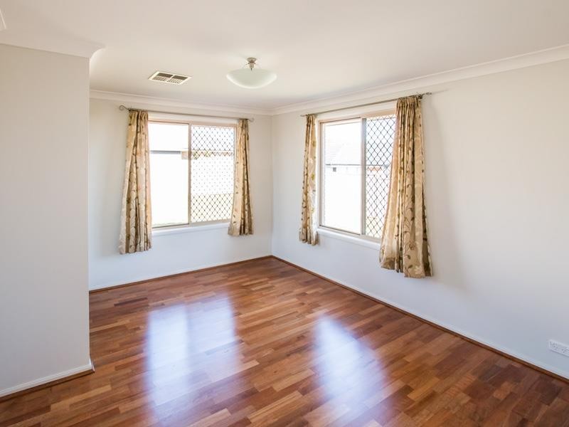 12 Pioneer Road, Hunterview NSW 2330