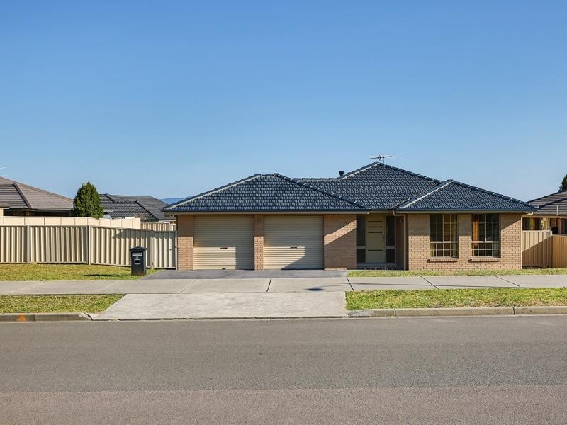 12 Pioneer Road, Hunterview NSW 2330