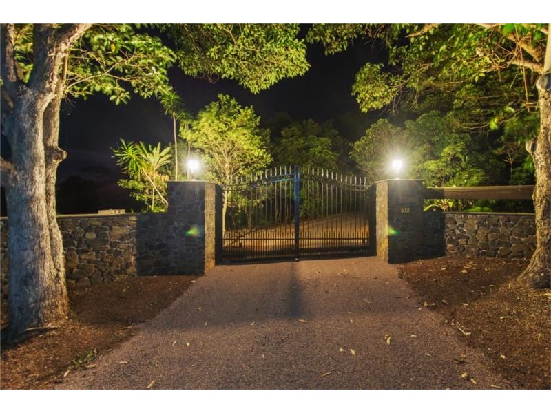 102 Beacon Road, Tamborine Mountain QLD 4272