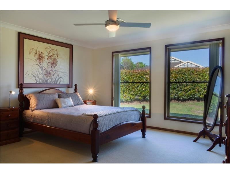 4 Caitlin Close, Bolwarra Heights NSW 2320