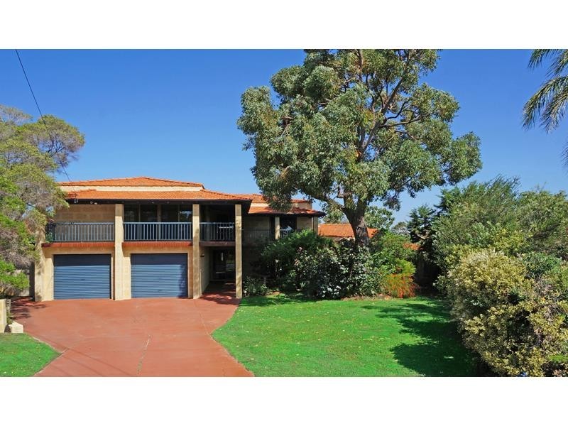 10 Kruger Place, Booragoon WA 6154