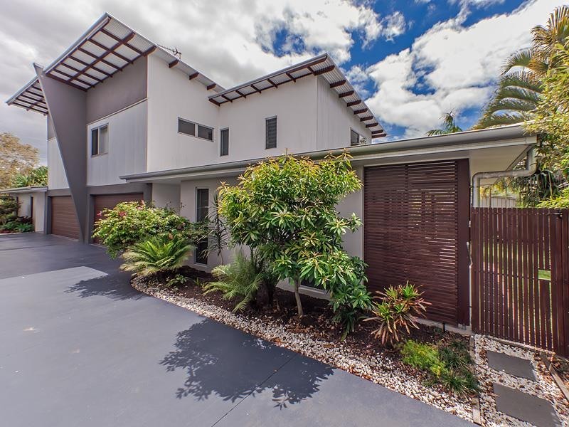 2/10 Sunrise Avenue, Coolum Beach QLD 4573