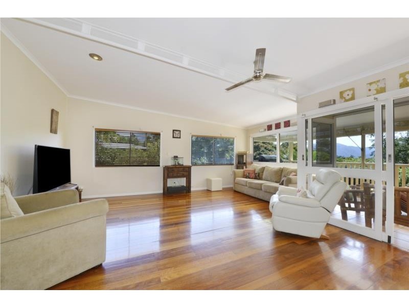 116 Petersen Street, Freshwater QLD 4870