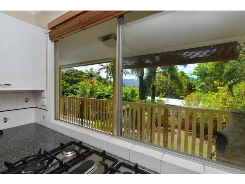 116 Petersen Street, Freshwater QLD 4870