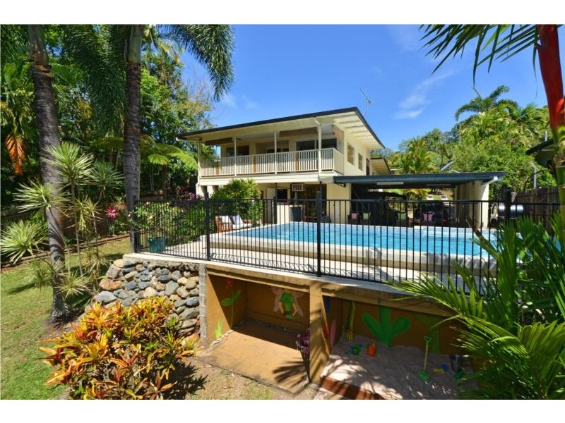 116 Petersen Street, Freshwater QLD 4870
