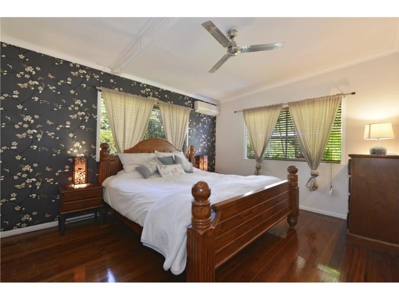 116 Petersen Street, Freshwater QLD 4870
