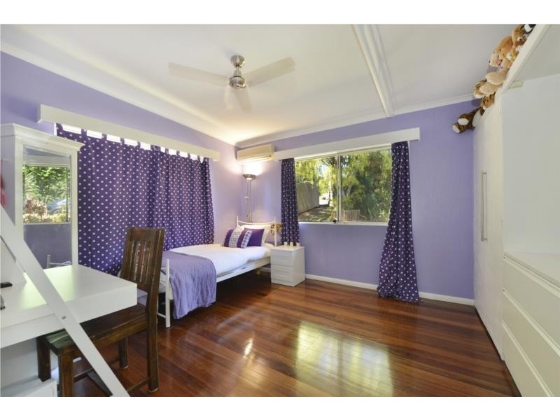 116 Petersen Street, Freshwater QLD 4870