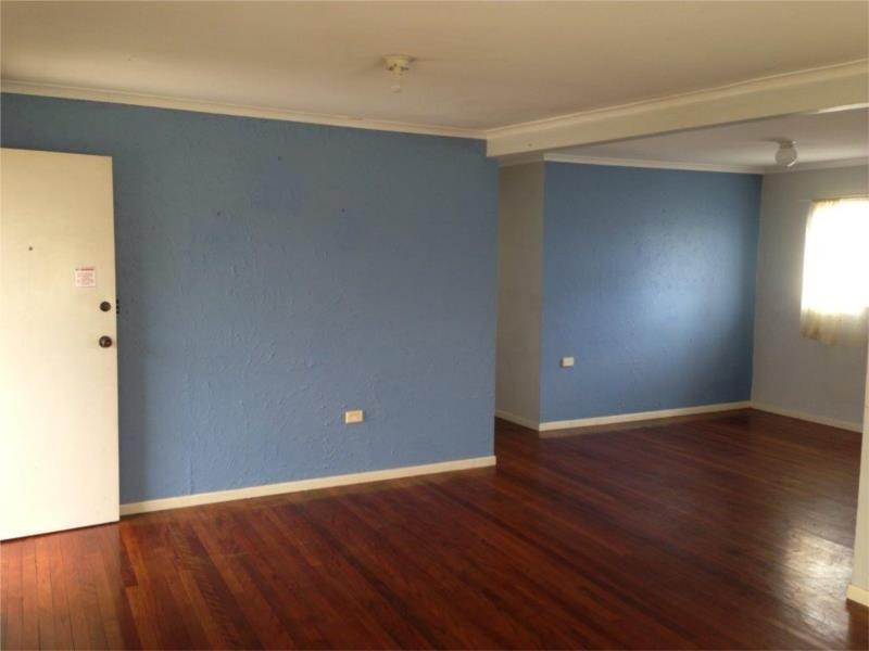 14 Dwyer Street, Beachmere QLD 4510