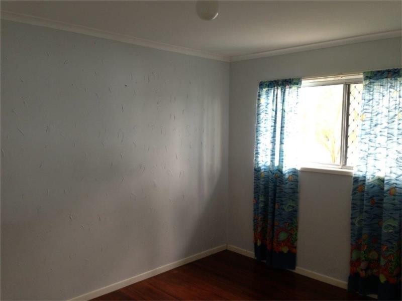 14 Dwyer Street, Beachmere QLD 4510