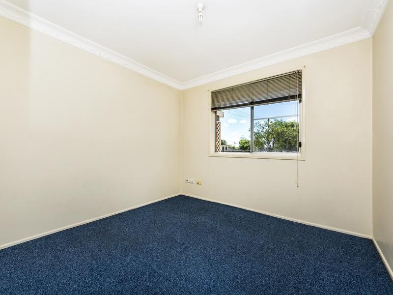 43 Moatah Drive, Beachmere QLD 4510