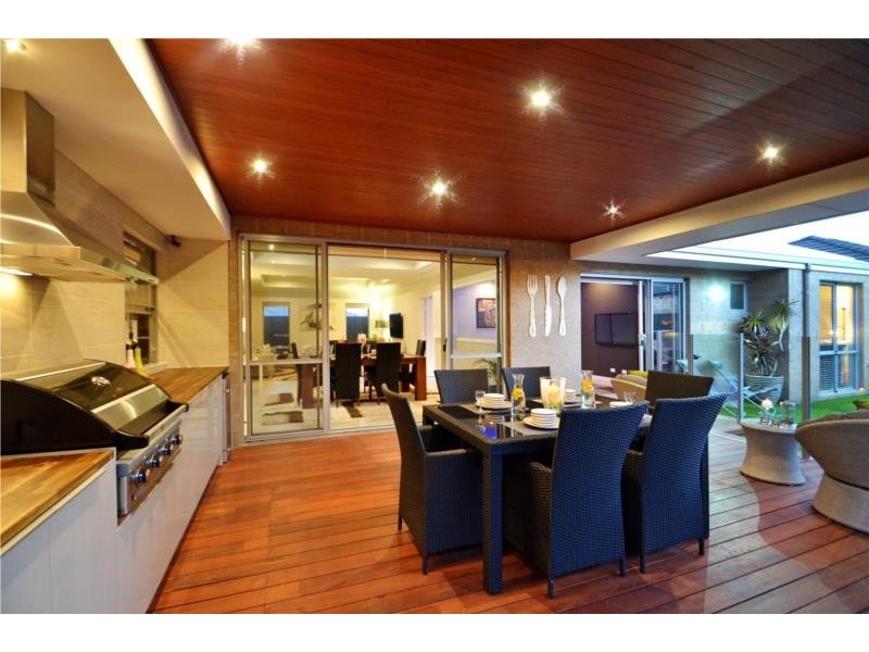 1  Annevoie Road, Landsdale WA 6065