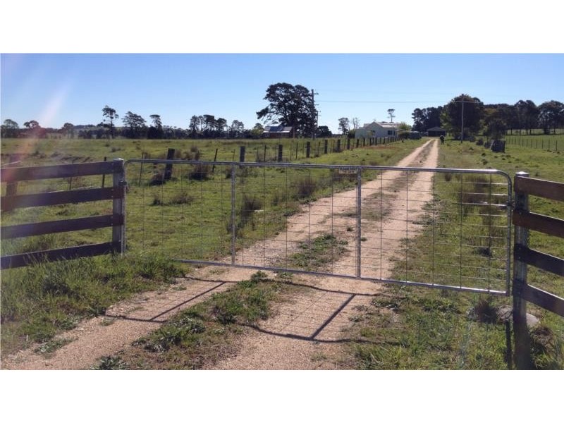 314 Noalimba Avenue, Kentucky South NSW 2354