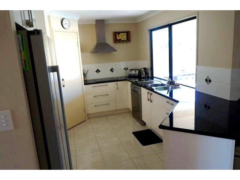 21 Cocoanut Point Drive, Emu Park QLD 4710