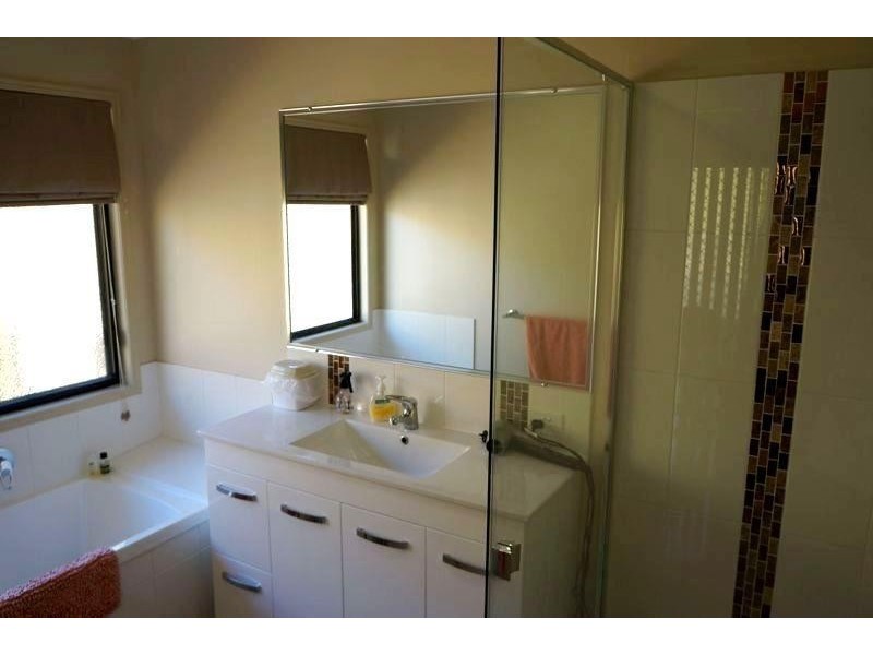 21 Cocoanut Point Drive, Emu Park QLD 4710