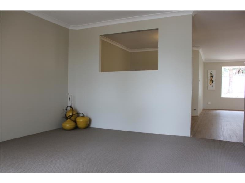 6 Dixon Place, Eaton WA 6232