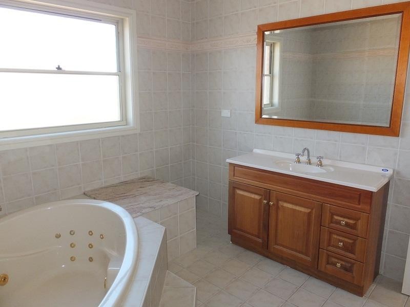 23A Lavington Avenue, Chipping Norton NSW 2170