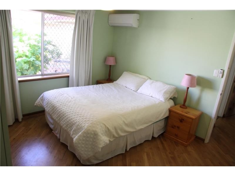 100 Leeds Street, Dianella WA 6059