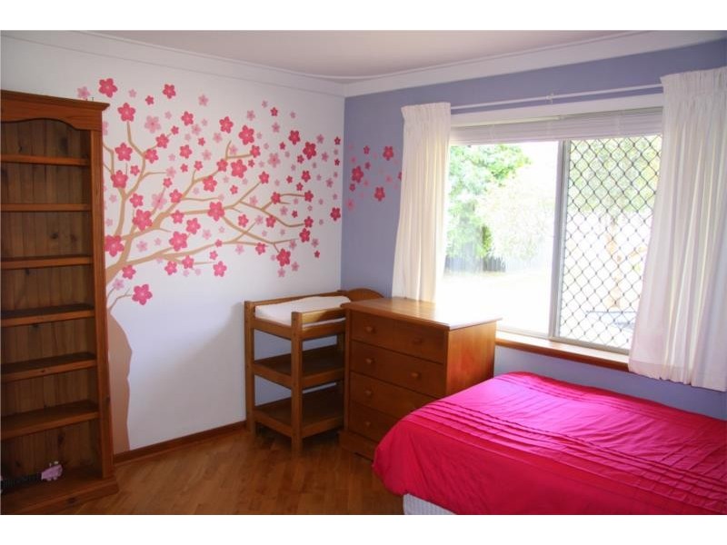 100 Leeds Street, Dianella WA 6059