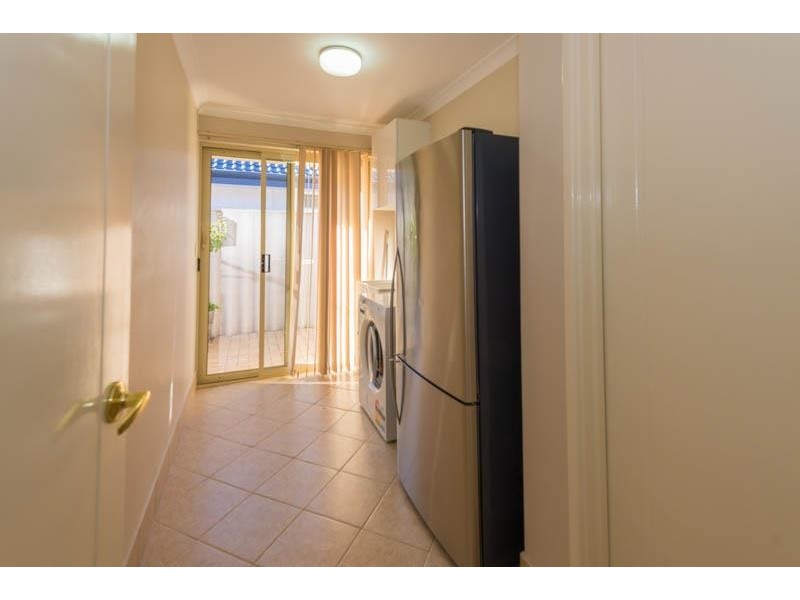 11 St Andrews Drive, Pelican Point WA 6230