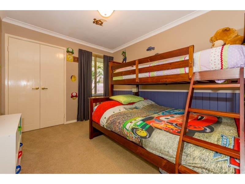 11 St Andrews Drive, Pelican Point WA 6230