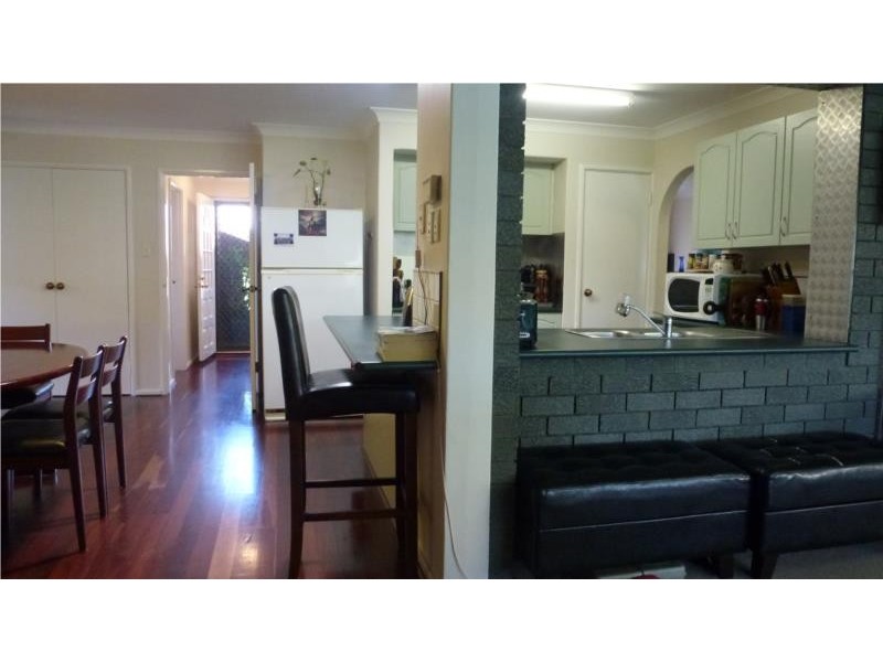 4 Robinson Road, Eden Hill WA 6054