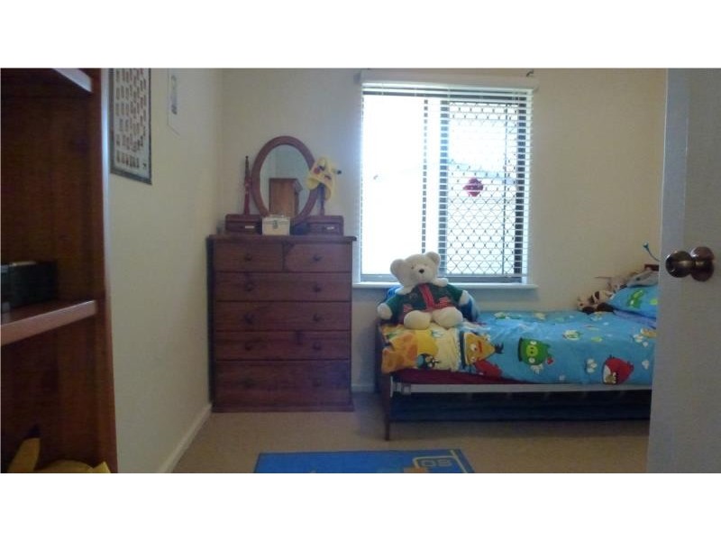 4 Robinson Road, Eden Hill WA 6054