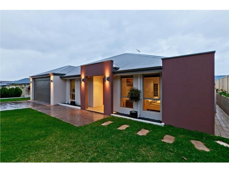 53 Buckingham Road, Swan View WA 6056