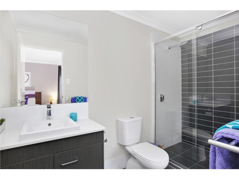 18 Discovery Drive, Fletcher NSW 2287