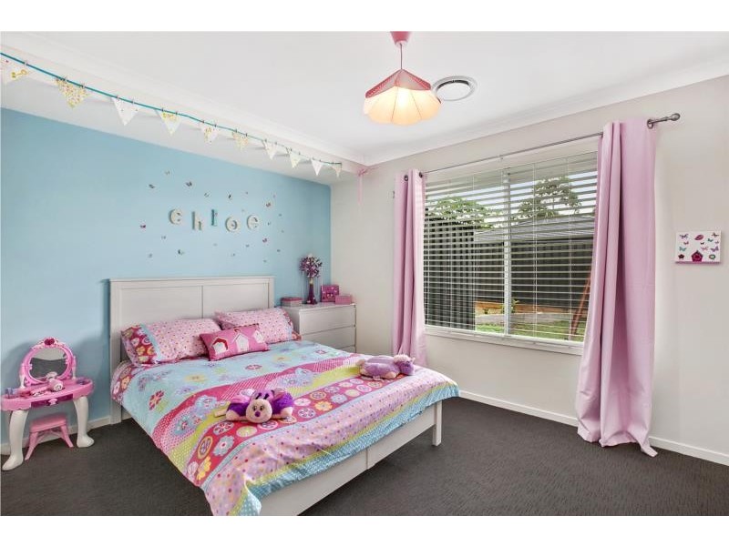 18 Discovery Drive, Fletcher NSW 2287