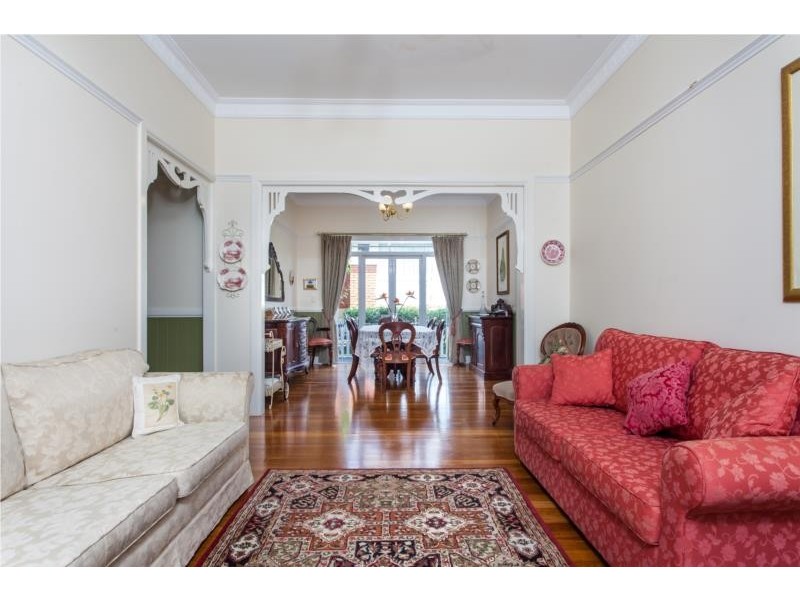 34 Second Avenue, East Lismore NSW 2480