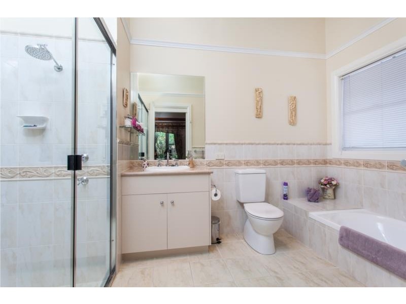 34 Second Avenue, East Lismore NSW 2480