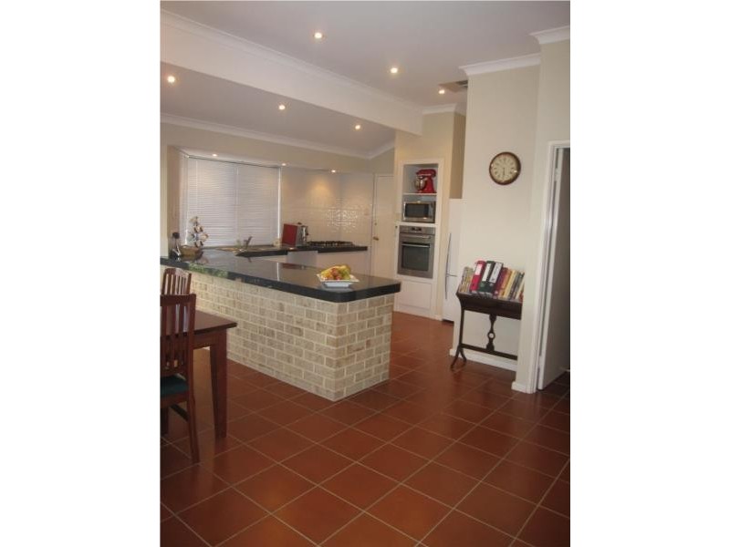 26 Strelitz View, Beeliar WA 6164