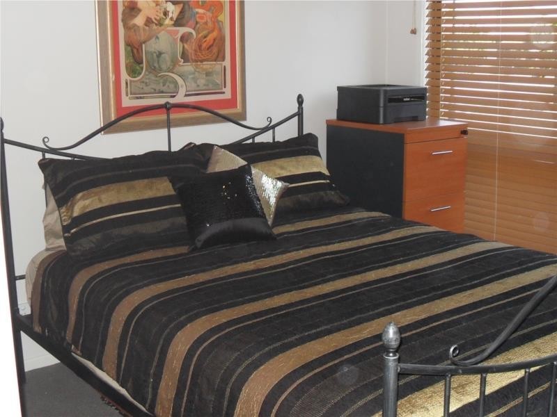 5 First Street, North Lakes QLD 4509