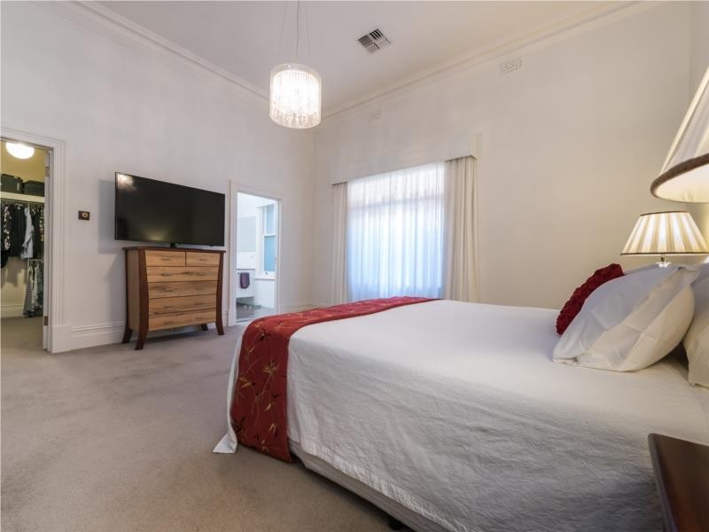 64 Alexandra Avenue, Rose Park SA 5067