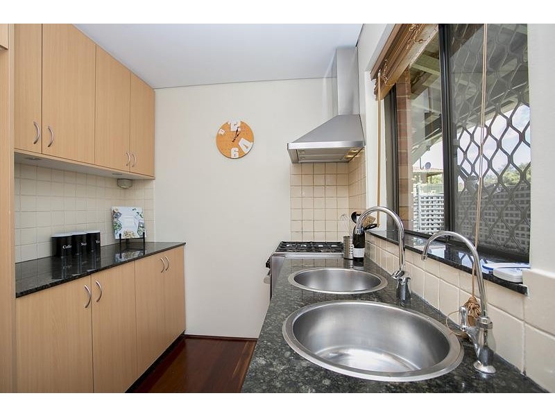 7/7 Bouverie Place, Leederville WA 6007