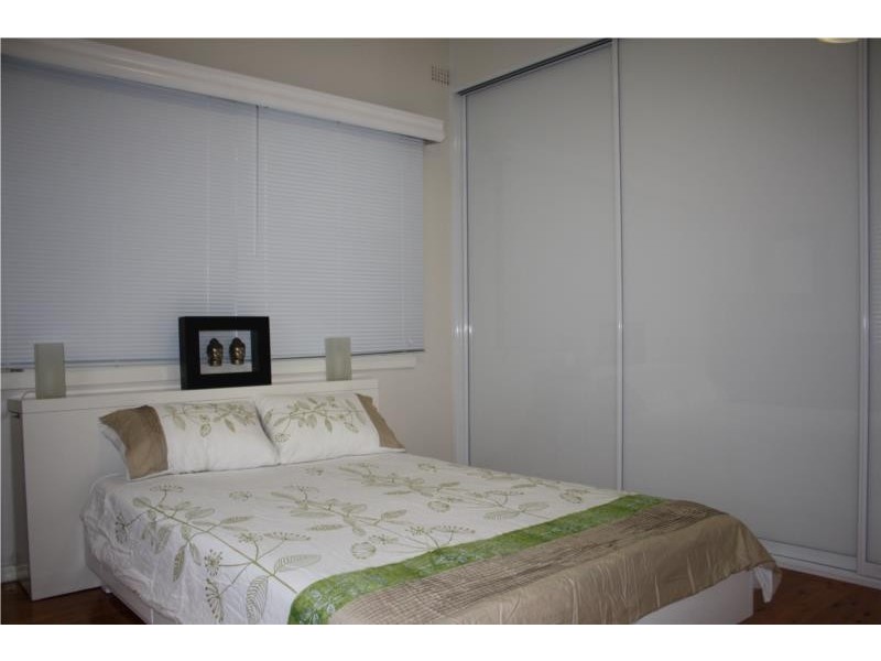 87 Sunderland Street, Mayfield NSW 2304