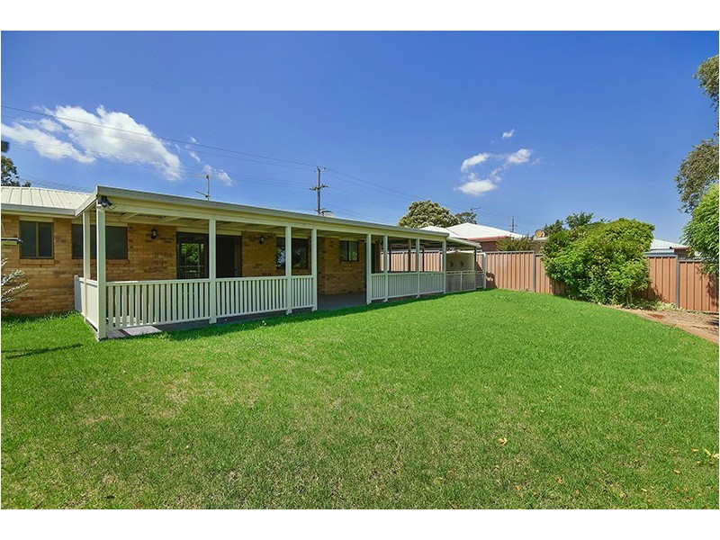 55 Platz Street, Darling Heights QLD 4350