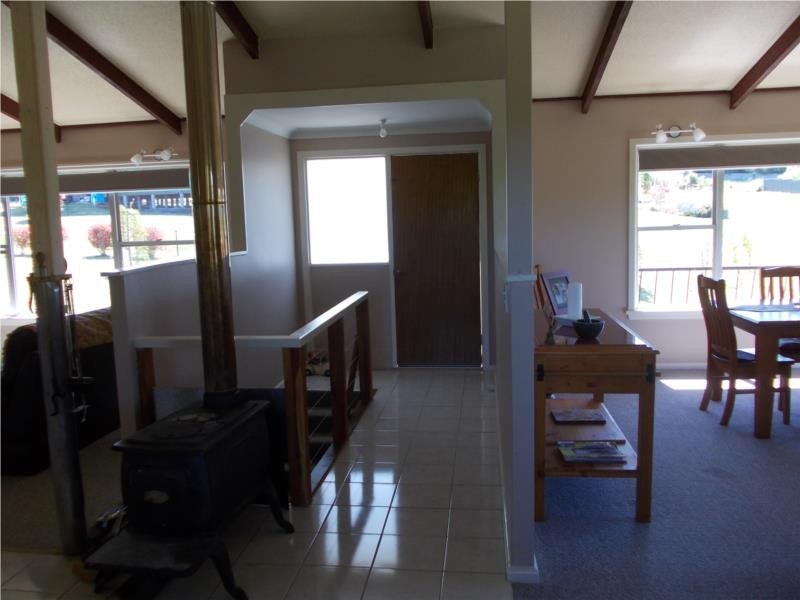 2 Gum Street, Dorrigo NSW 2453