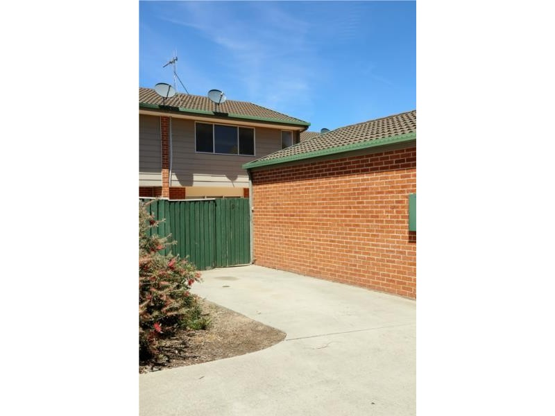 9/33 Yarrawonga Street, Ngunnawal ACT 2913