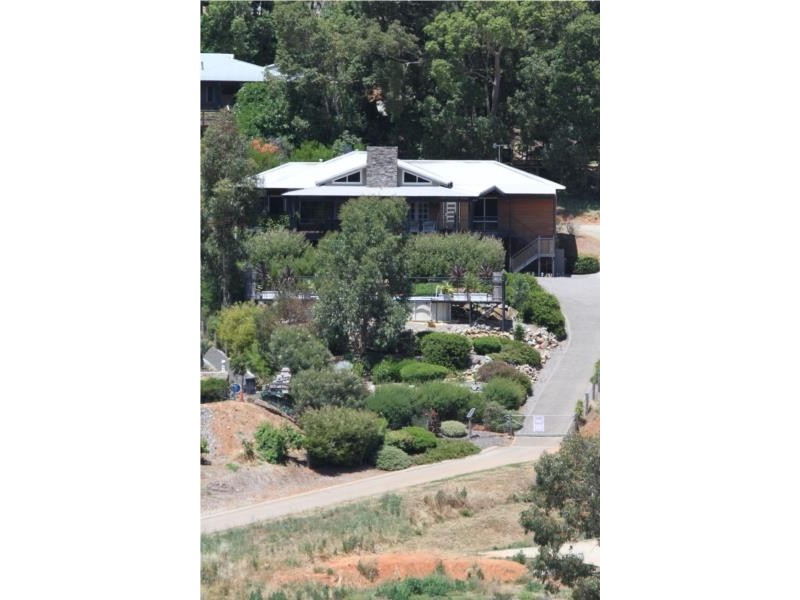 54 Garland Road, Roleystone WA 6111