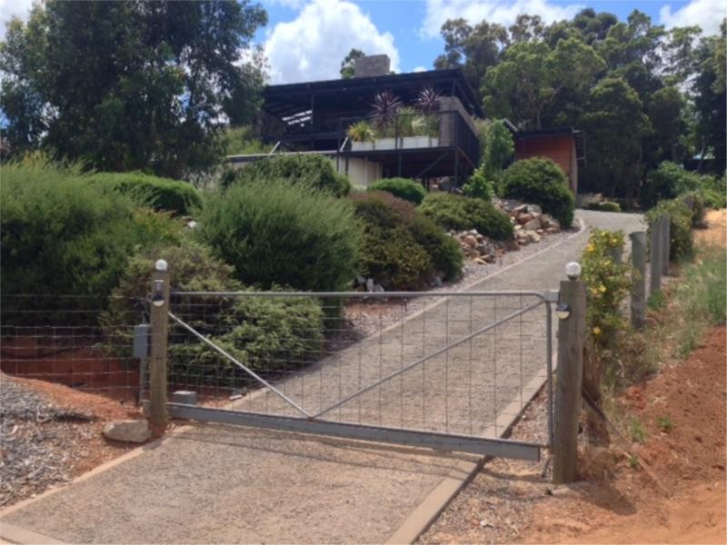 54 Garland Road, Roleystone WA 6111