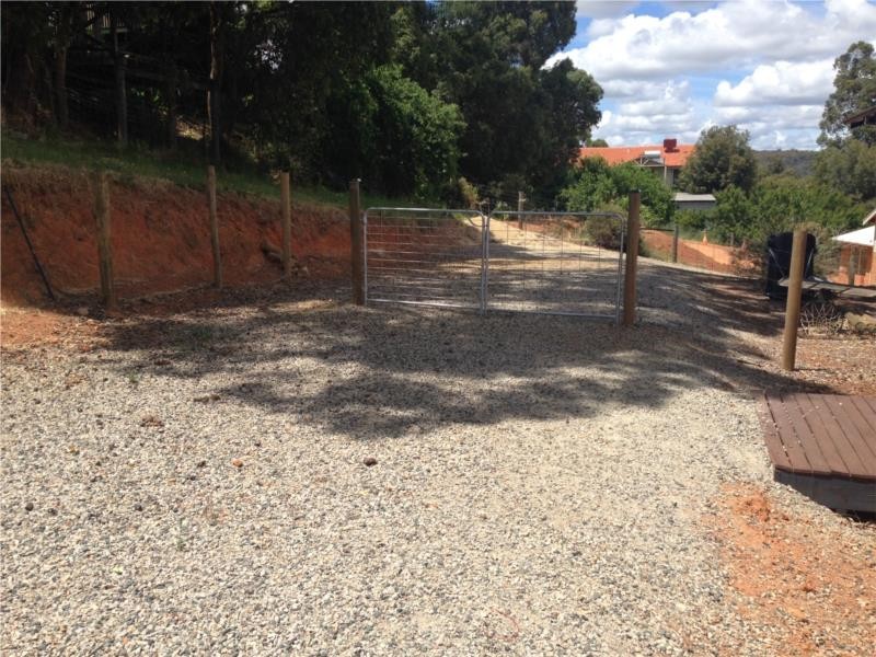 54 Garland Road, Roleystone WA 6111