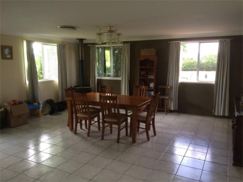 2 Drayton Street, Laidley QLD 4341