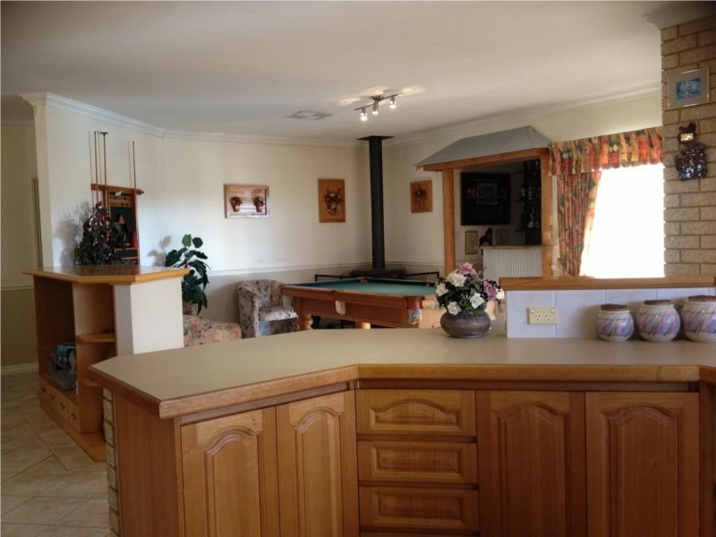 182 Bonita Road, Bullsbrook WA 6084