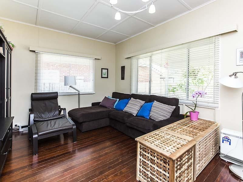 9 William Street, Shenton Park WA 6008