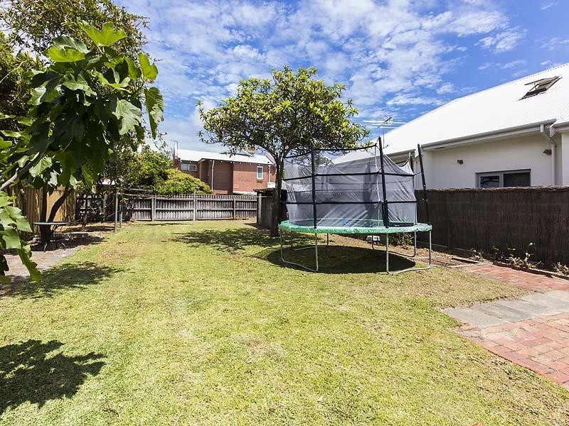 9 William Street, Shenton Park WA 6008