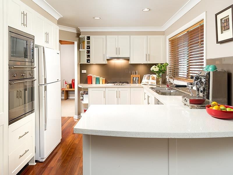 96 Davies Avenue, Springwood NSW 2777